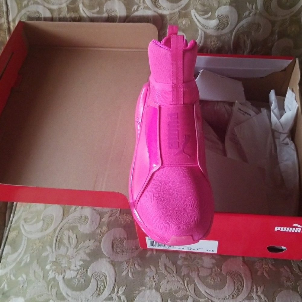 Puma Fierce pink glo